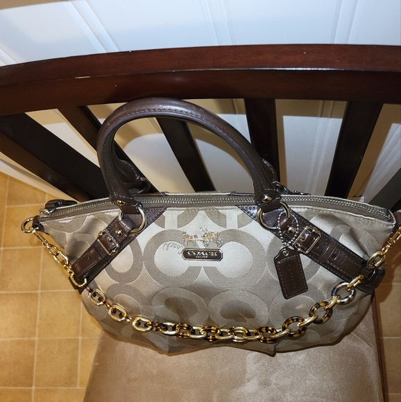 Coach handbag signature print - Picture 3 of 11